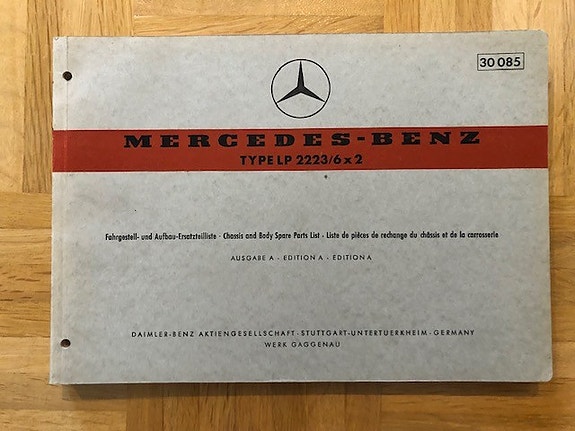 Varaosaluettelo Mercedes kuorma-auto LP 2223 335 vuodelta 1968 LP2223