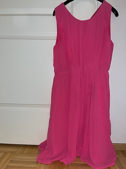 Pinkki juhlamekko