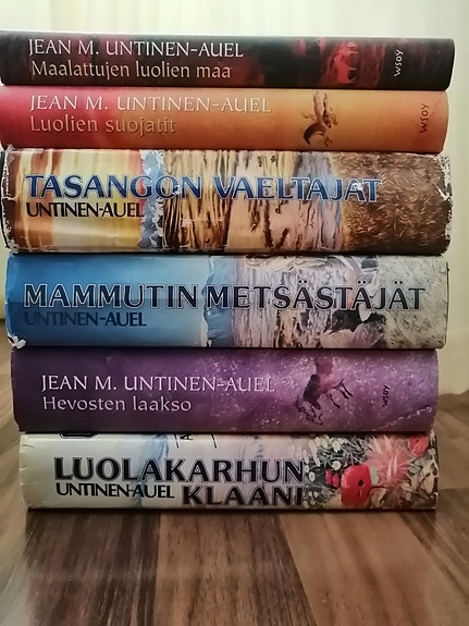Maan lapset koko sarja