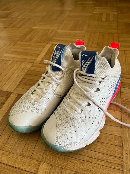 Li-Ning sisäpeli kengät