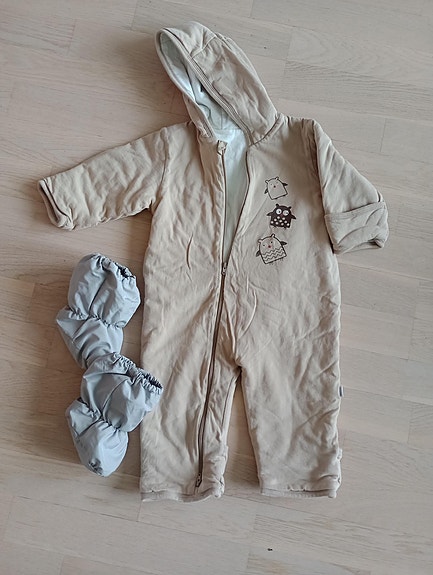 Tutta -haalari koko 70 äitiyspakkaus