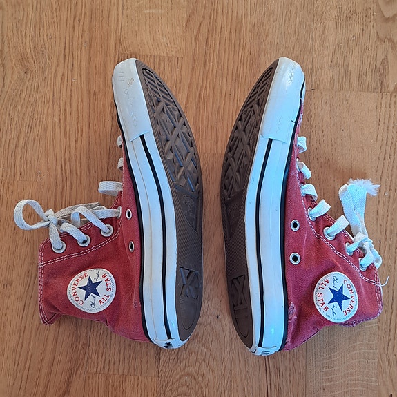 Converse lenkkarit 36,5