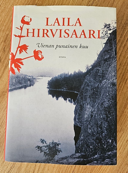 Vienan punainen kuu, Laila Hirvisaari