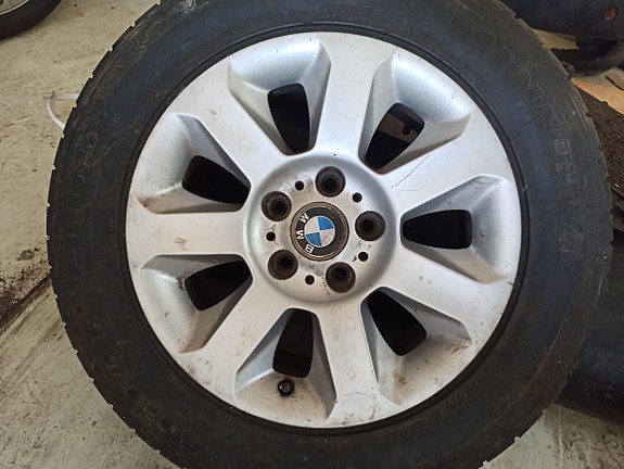 BMW e60/e61 rengas