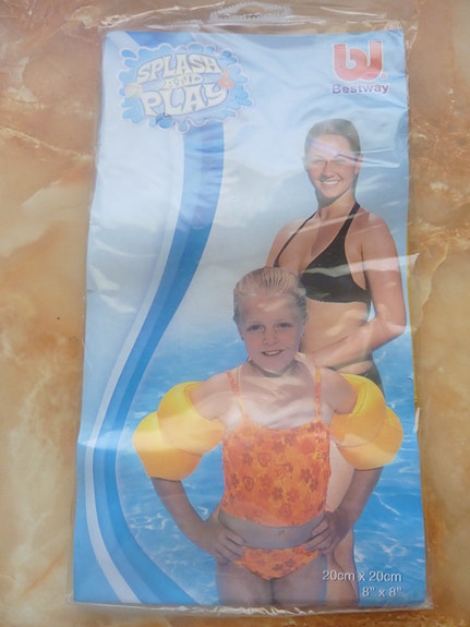 Product image 1 of 3