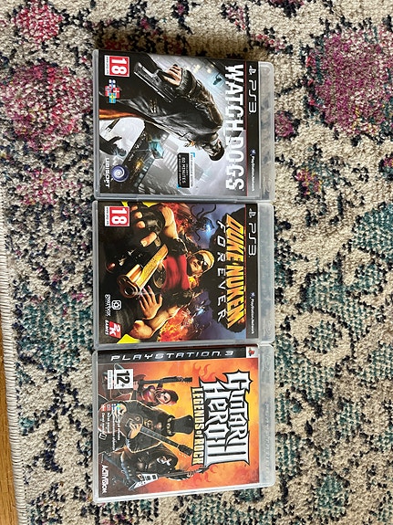 Ps3 pelejä myynnissä