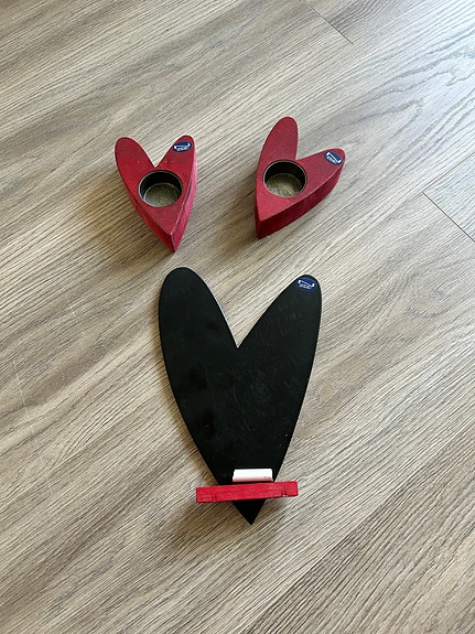 Nedholm Design Sweden tuikkuastiat ja magneettiliitutaulu