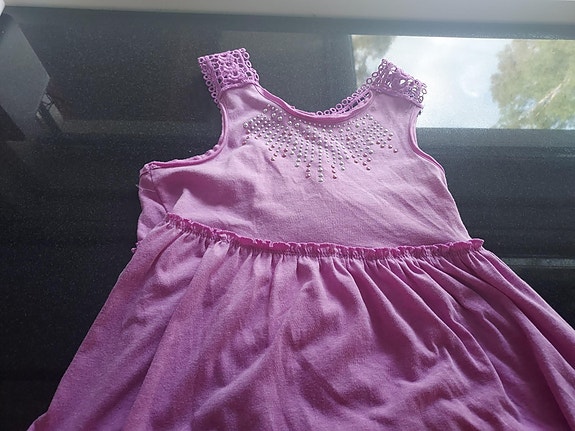 Lila mekko  158-164 cm