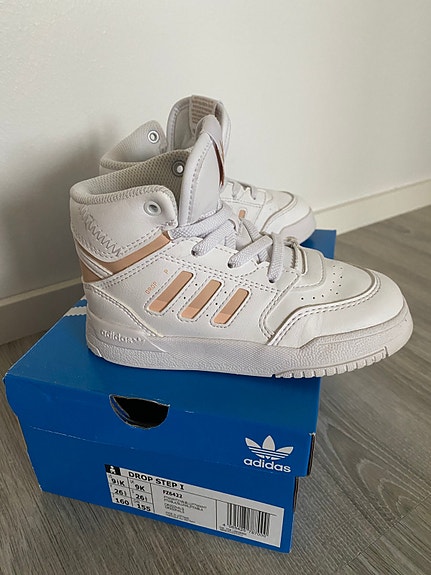 Adidas Original tennarit