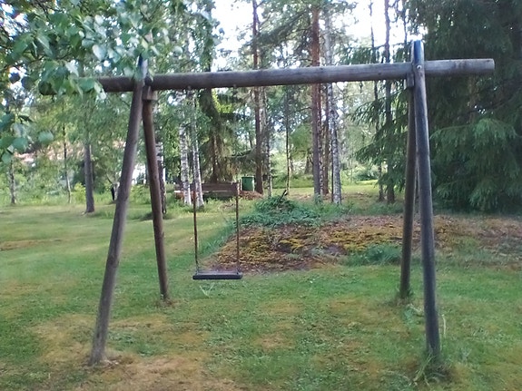Lasten pihakeinu