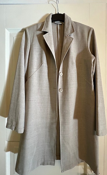 Beige jakku 36