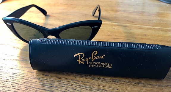 Käyttämättömät Ray-Ban W0959 Lisbon -naisten aurinkolasit