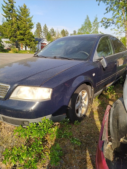 Audi A6 1,8 bensa -99 osia itse irroittaen