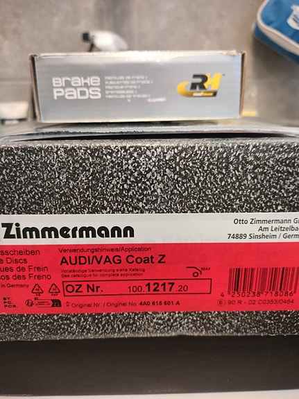 Product image 1 of 3