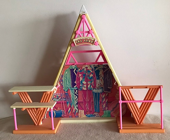 Vintage Barbie ski shop