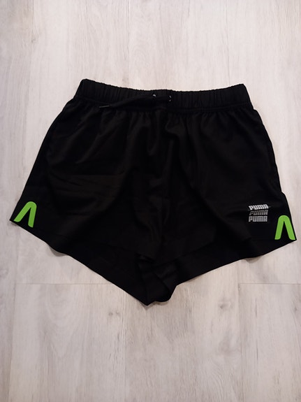 Puma shortsit L