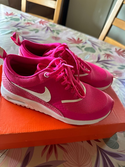 Nike air