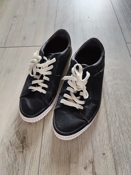 Esprit tennarit koko 39