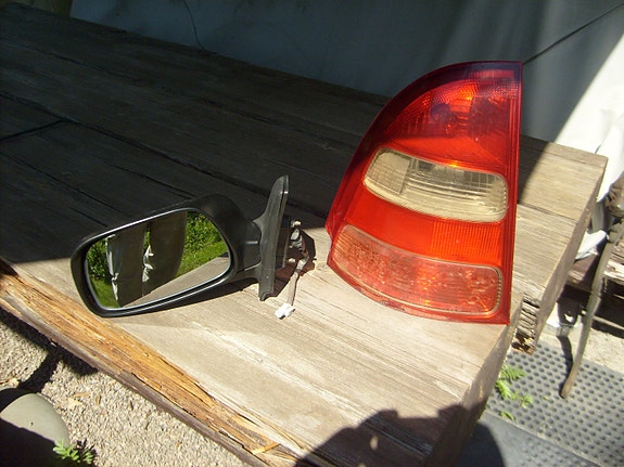 Toyota Corolla E120 peili ja takavalo