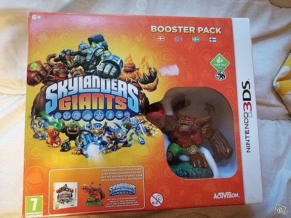 Skylanders: Giants Booster Pack, uusi, Suomi