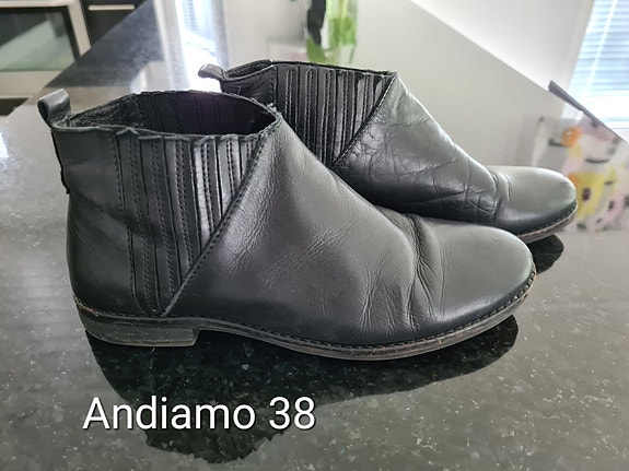 Andiamo kengät koko 38