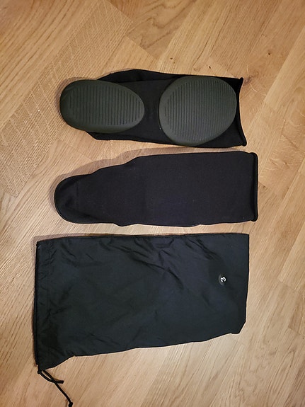 Yeezy pod