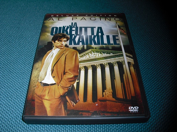 ...JA OIKEUTTA KAIKILLE (Al Pacino) 1979