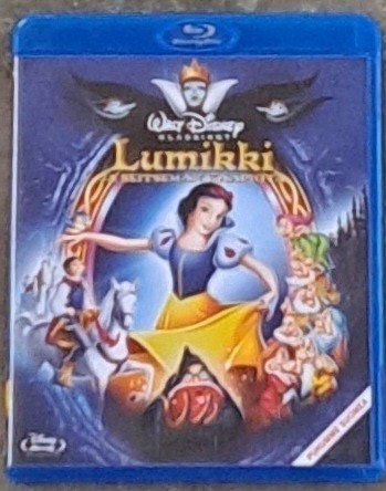 Lumikki ja seitsemän kääpiötä blu-ray
