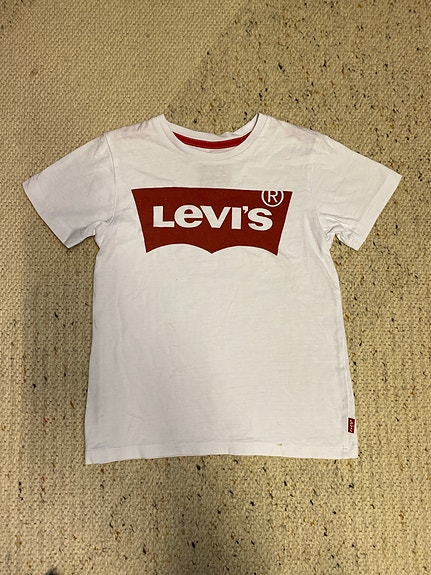 Levis t-paita 128 cm