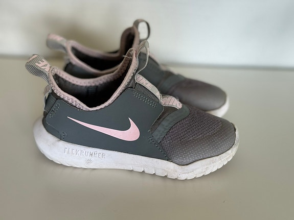 Nike Flex Runner lenkkarit