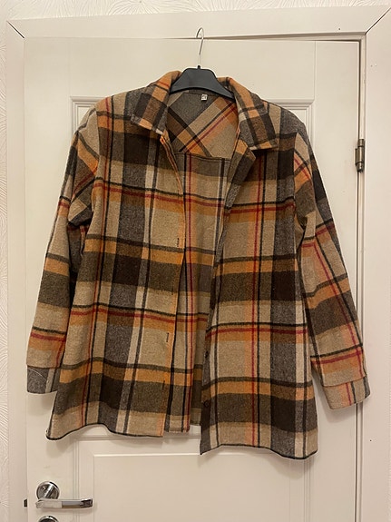 Kauluspaita koko 42 villa 50% paita neule fleece