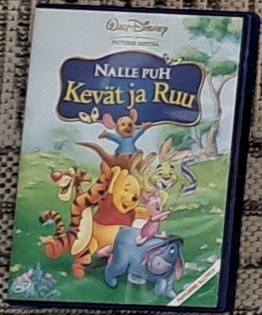 Nalle puh kevät ja ruu dvd
