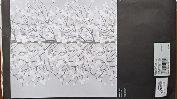 Marimekko Lumimarja pöytäliina