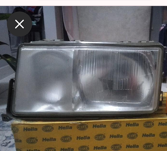 W124 Hella ajovalon lasi