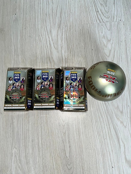 Panini Adrenalyn XL 2017 Update edition jalkapallokortteja
