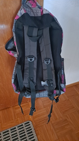Iso reppu