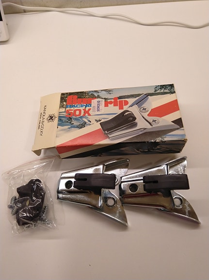 Product image 1 of 2