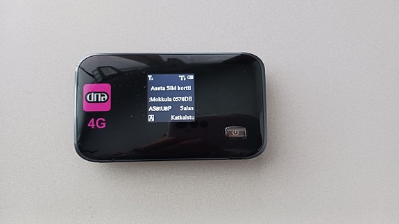 Myydään ZTE 4g wi-fi reititin