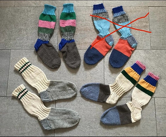 Pitkävartisia villasukkia (37-38, 38-39, 39-40)