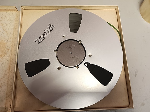 Product image 2 of 9