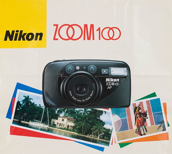 Nikon ZOOM100 AF600