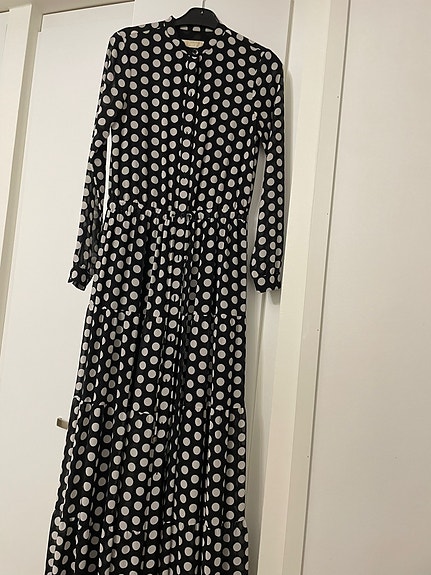 Product image 1 of 9