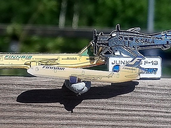 Product image 2 of 9