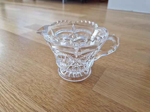 Mäntyharjun lasin kermakko
