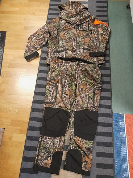 Product image 1 of 4