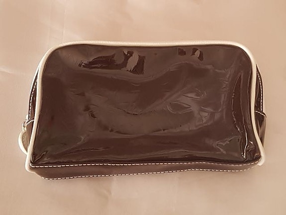 Lancome ruusu kirjekuorilaukku ruskea kiiltonahka