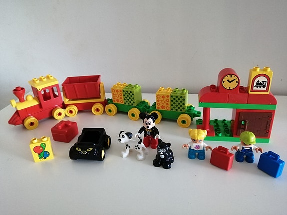 Lego duplo Mikki Hiiri ja juna