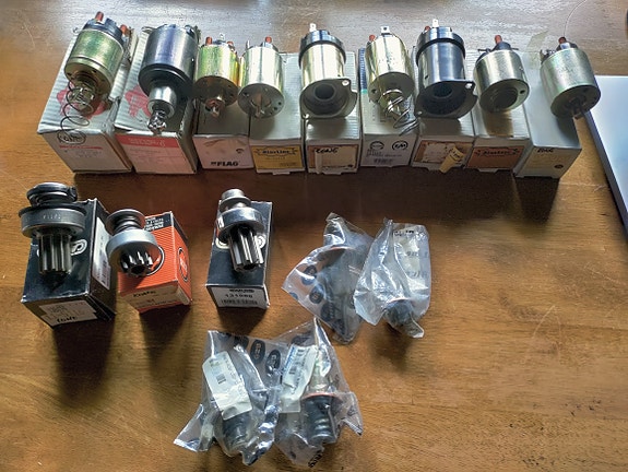 Solenoideja, bendixejä ja mäntiä.