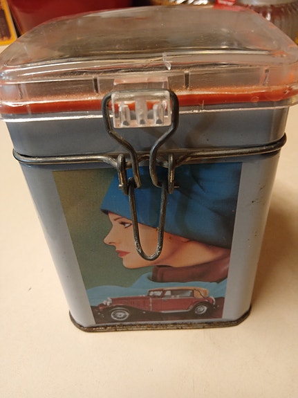 Retro Pelti Purkki