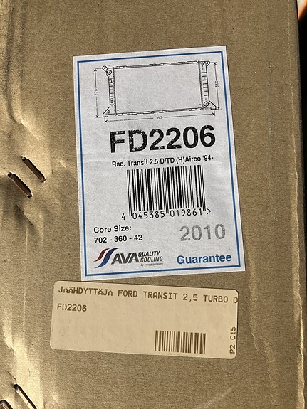Ford Transit 2.5TD Jäähdytin 94-00